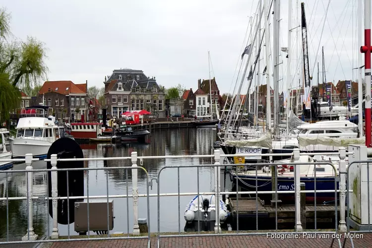 Meevaller voor Enkhuizer schippers: gemeente hanteert wintertarief