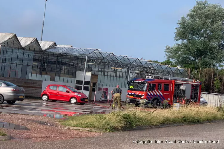 Wateroverlast bij kringloopwinkel in Enkhuizen