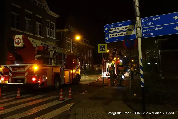 Brand legt overkapping in de as in Grootebroek