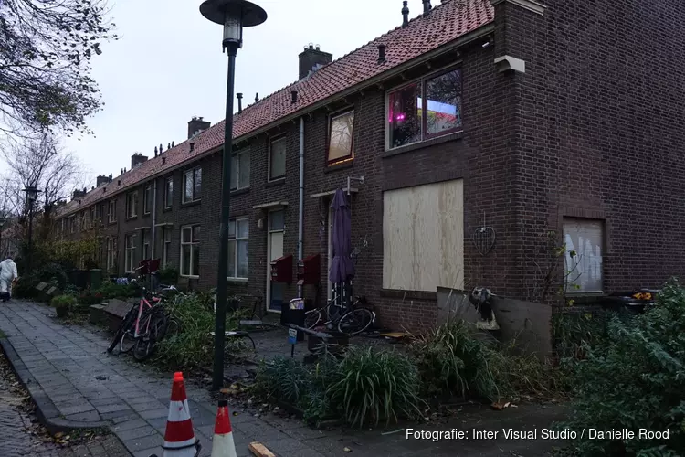 Woningen beschadigd door vuurwerkbom