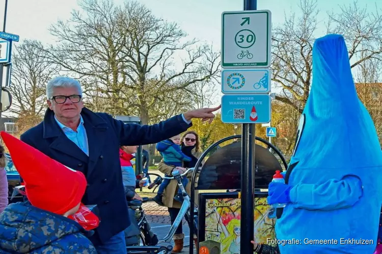 Kinderwandelroute in Enkhuizen geopend