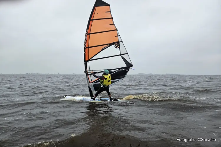 Succesvolle IJsselmeer Challenge markeert mijlpaal voor SailWise