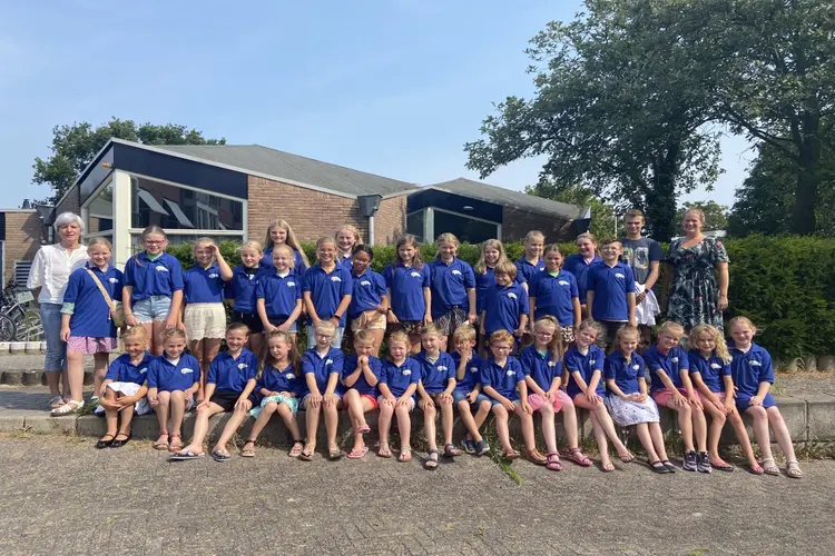 Melodieën in het sprookjesbos: Een magisch concert door Kinderkoor Sunshine