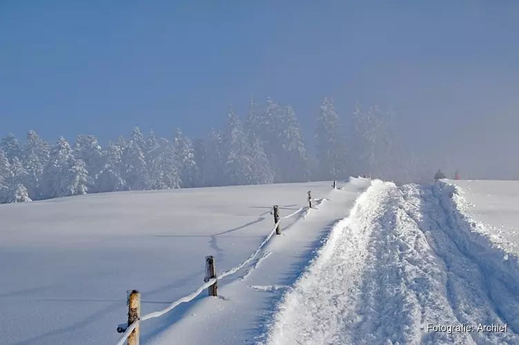 Morgen kans op paar centimeter sneeuw