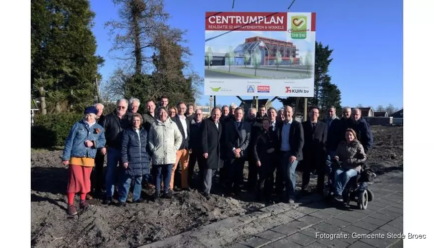 Bouwbord Centrumplan onthuld