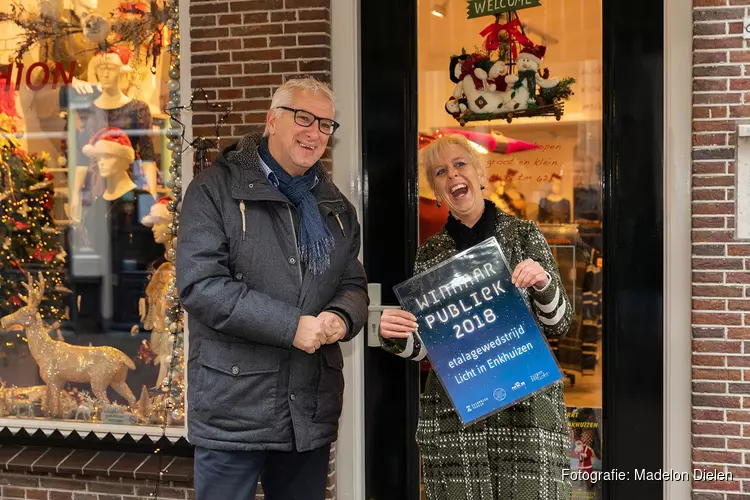 Tierlantijn Wonen en Jellie’s Fashion winnaars wedstrijd Licht in Enkhuizen