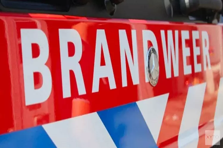 Brandweer redt bewoner uit woning