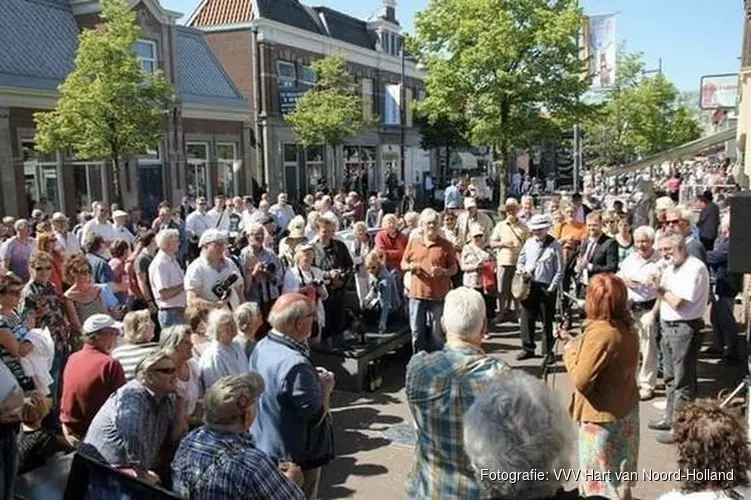 Onthulling tegel jazzwalk of fame