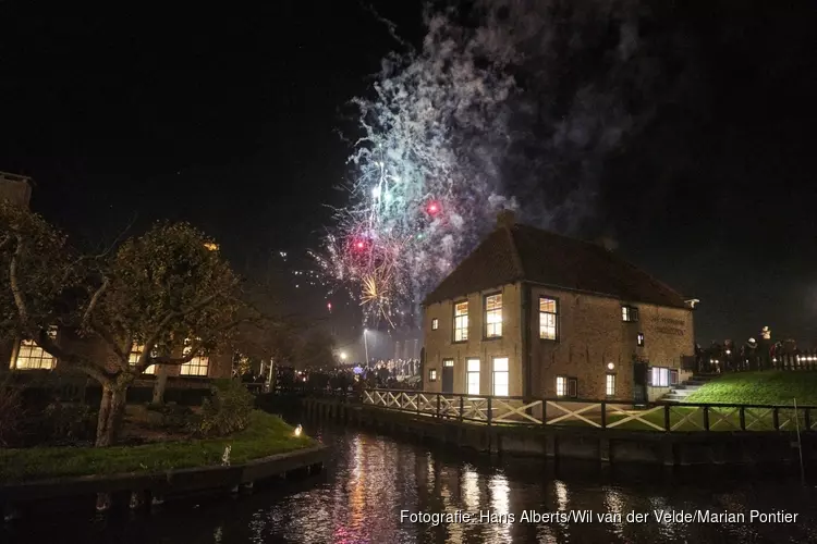 Sfeervolle afsluiting van het buitenseizoen met vuurwerkshow